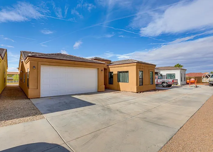 7 Mi To Golf: Mtn-view Retreat In Bullhead